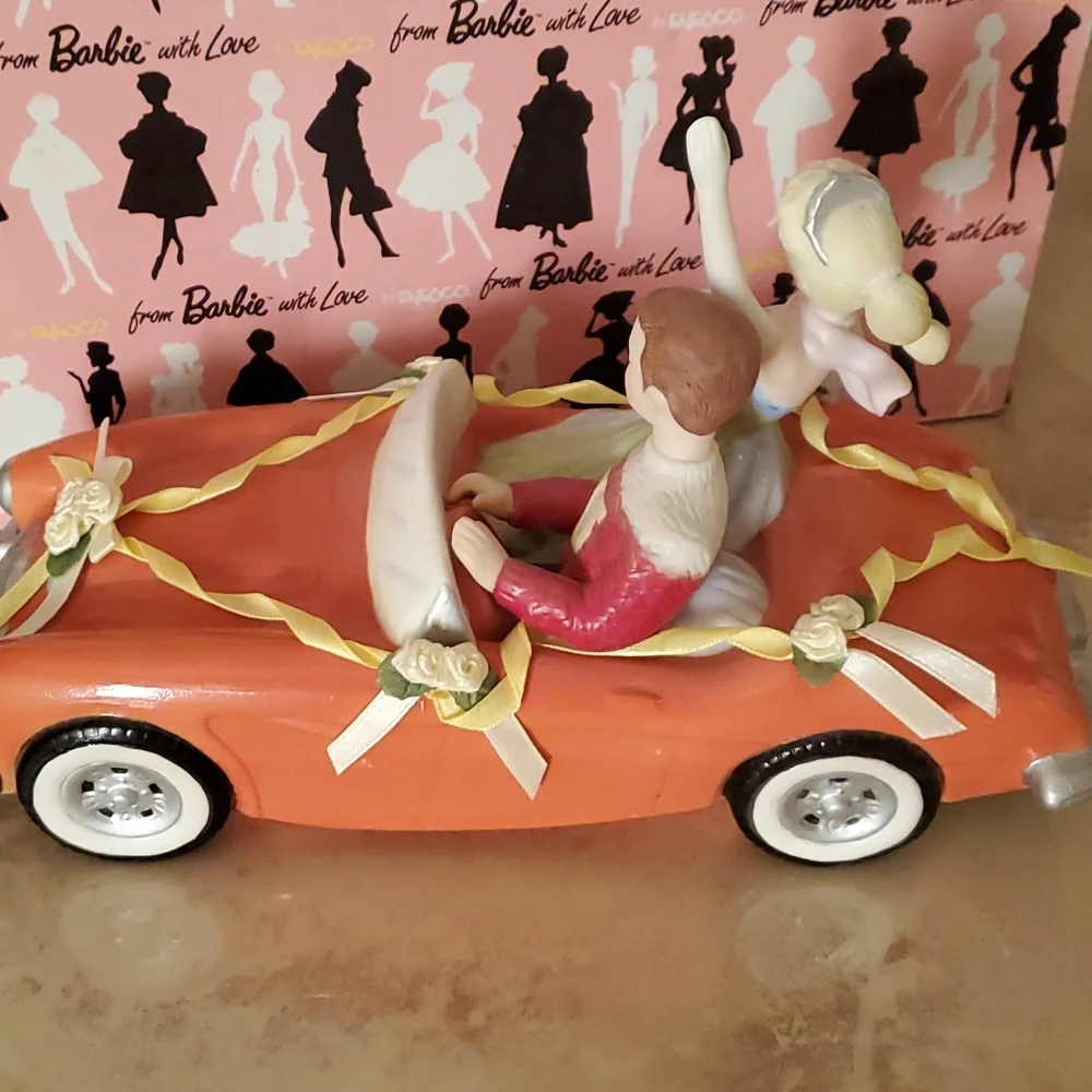 Vintage 1963 Barbie & Ken Musical Figurine
